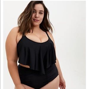 NWT Torrid V-NECK FLOUNCE BIKINI TOP - BLACK - Size 0 🖤